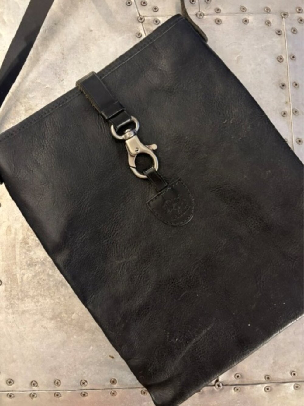 Il bisonte unisex handbag